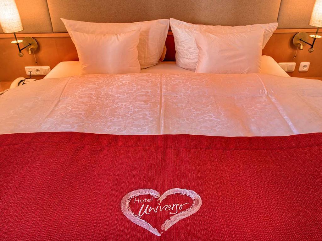סרפהאוס Hotel Universo מראה חיצוני תמונה