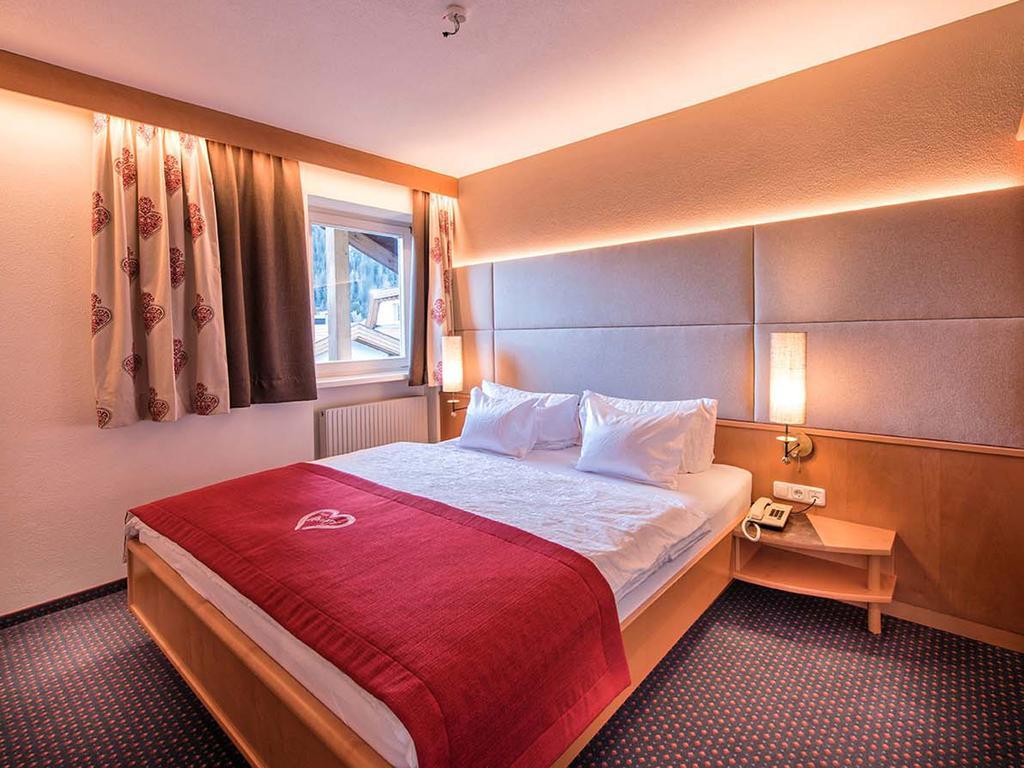 סרפהאוס Hotel Universo חדר תמונה